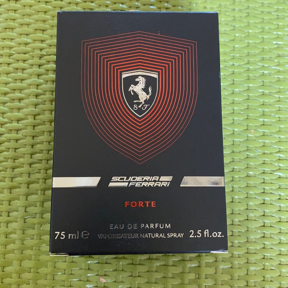 Scuderia Ferrari forte eau de Parfum BOX ONLY